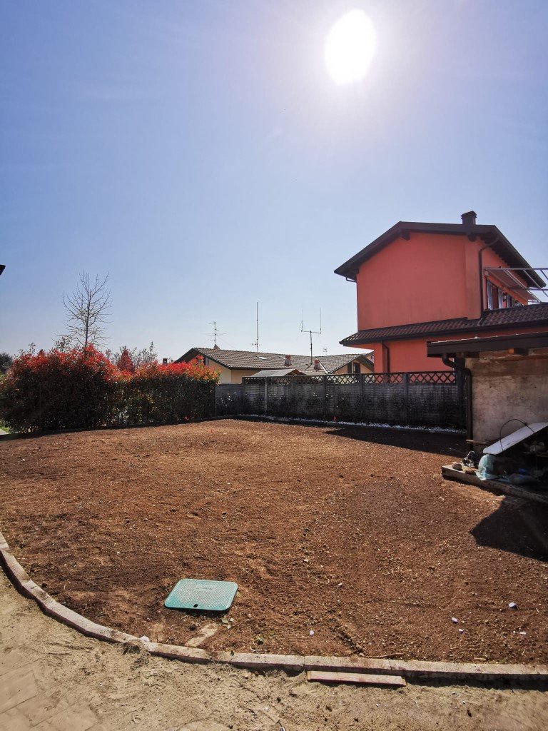 realizzazione-giardino-chiavi-in-mano-villa-privata (4) progettazione giardini